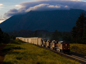廣州到瑞典國(guó)際貨代-鑫漢物流
